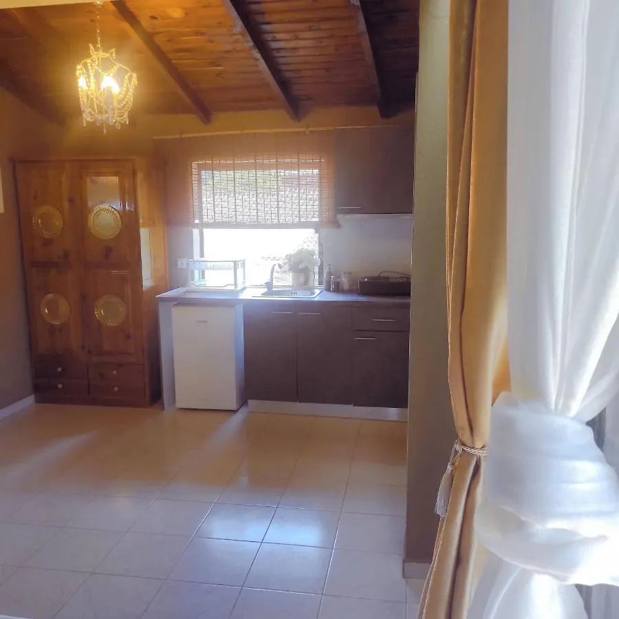 Douvas House Apartment Toroni 0*,  Greece